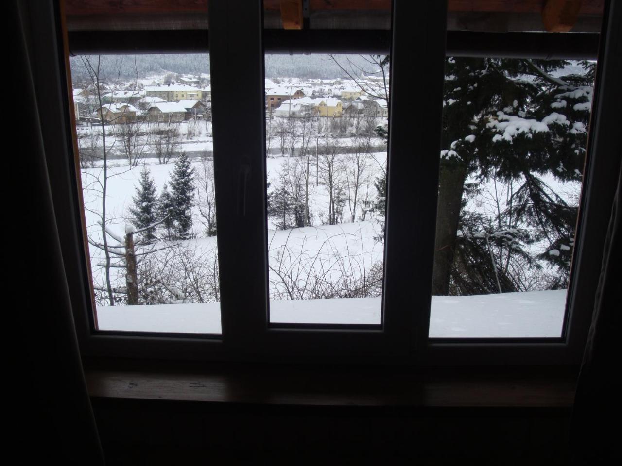 House Beskyd Vila Skole Exterior foto