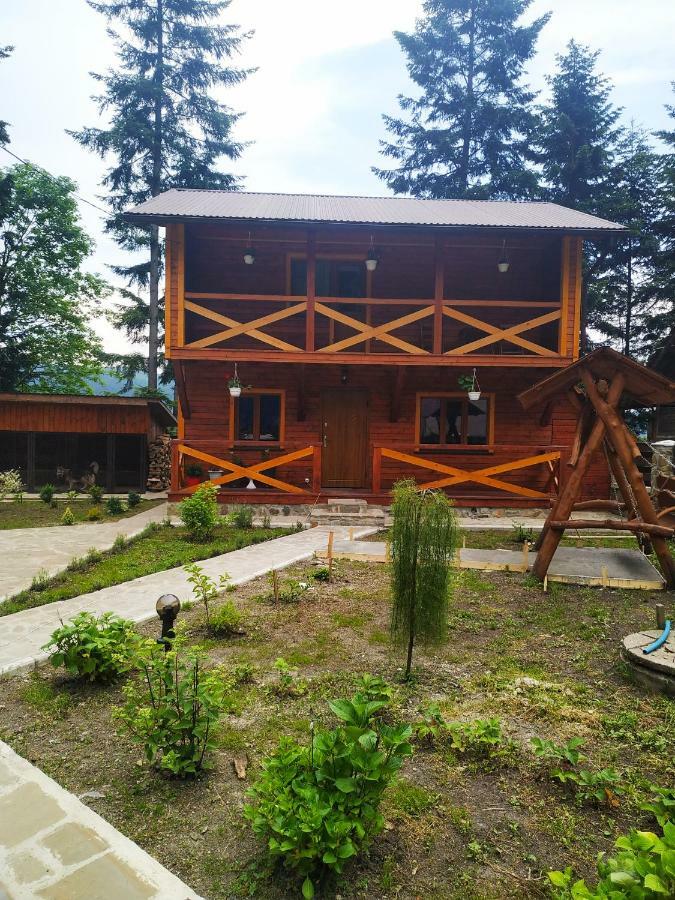 House Beskyd Vila Skole Exterior foto